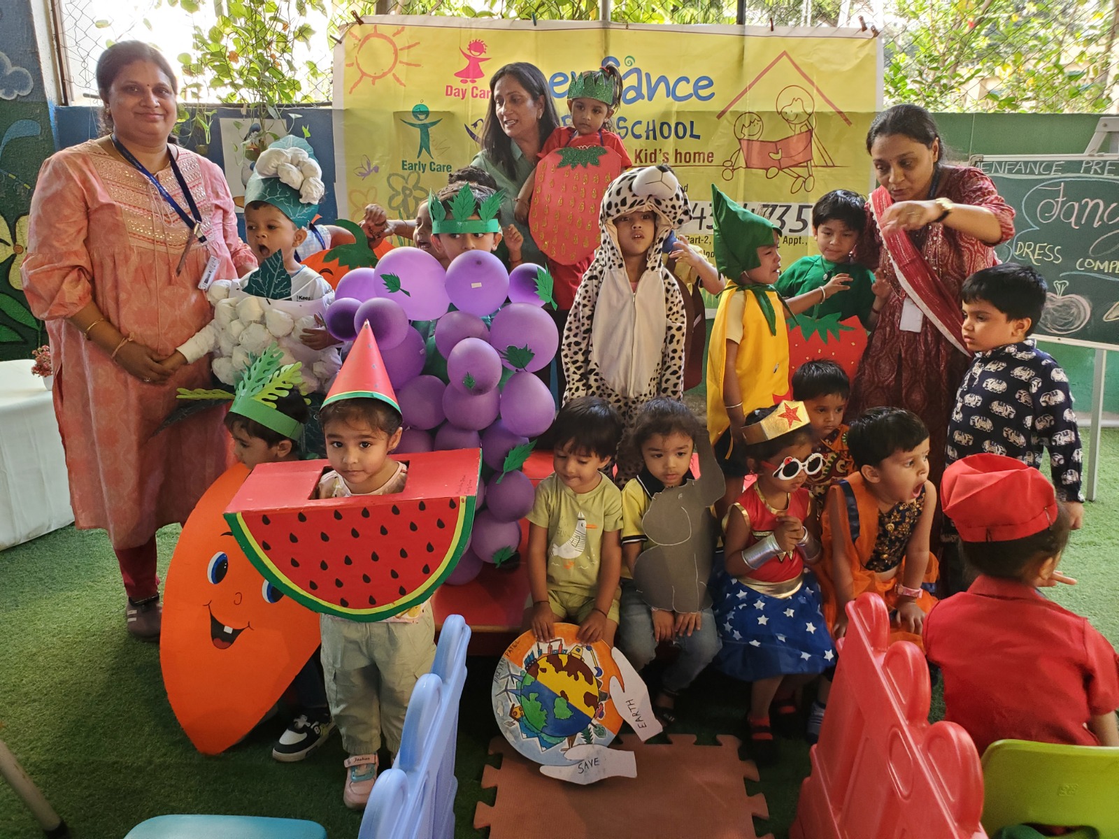 Engaging activities at Enfance Preschool CP Nagar Ghatlodia